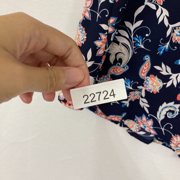 Dana Buchman size XXL Navy Multi Color Floral Short Sleeve Button Down Comfy - Picture 2 of 10